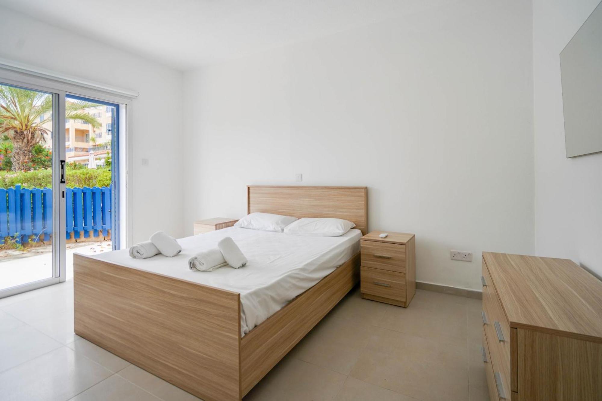 Resitour - Kings Palace Paphos 外观 照片